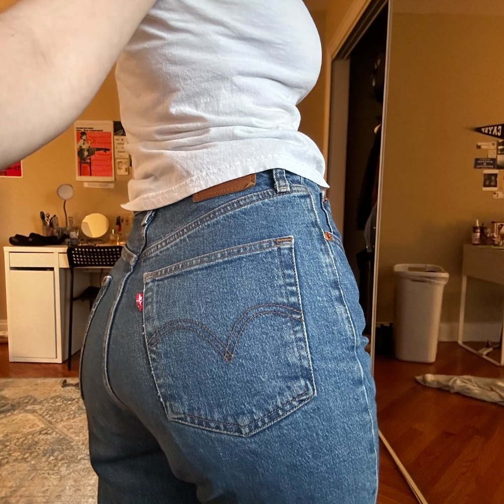 Levis Ribcage Straight Jeans Size 27